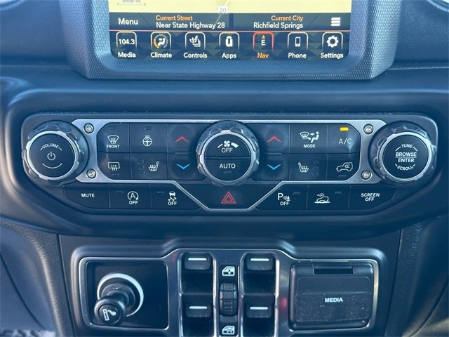 2023 Jeep Wrangler 4-Door Sahara 4x4