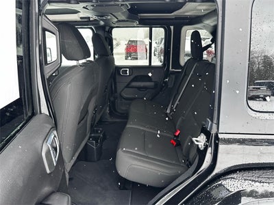 2022 Jeep Wrangler Unlimited Sahara 4x4