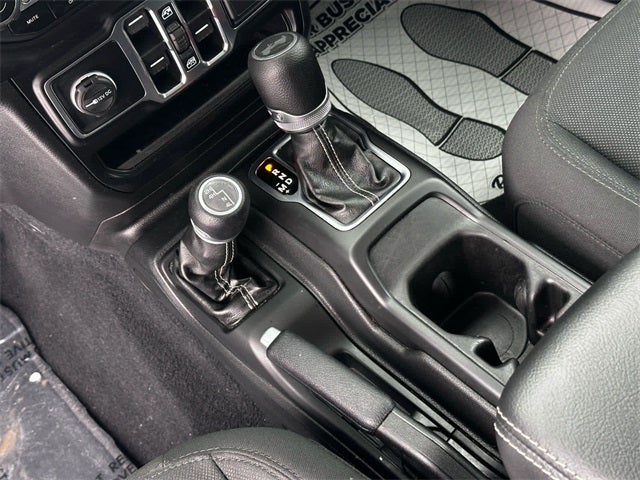 2022 Jeep Wrangler Unlimited Sahara 4x4