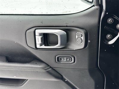 2022 Jeep Wrangler Unlimited Sahara 4x4