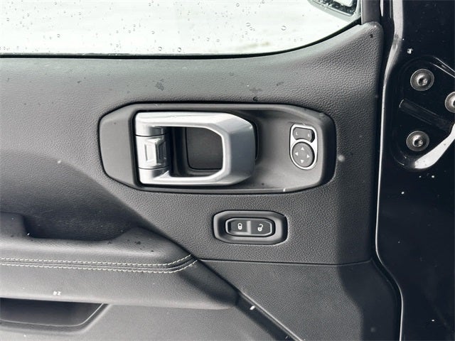 2022 Jeep Wrangler Unlimited Sahara 4x4