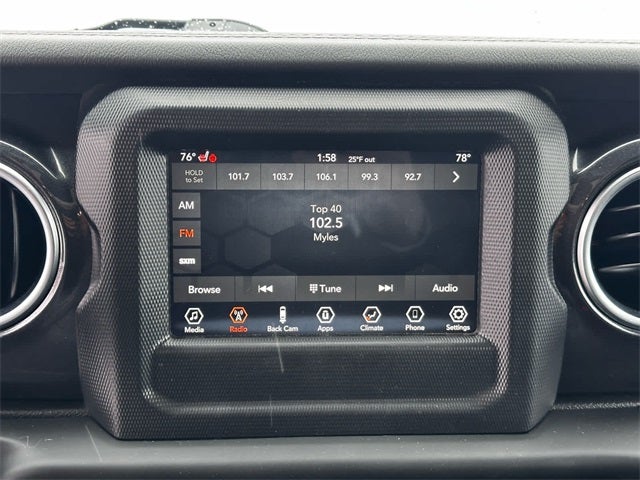 2021 Jeep Wrangler Unlimited Sahara Altitude 4x4