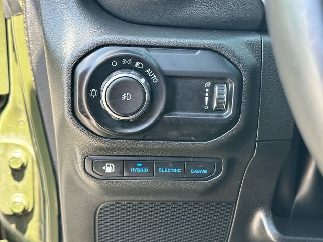 2023 Jeep Wrangler 4xe Sahara 4x4