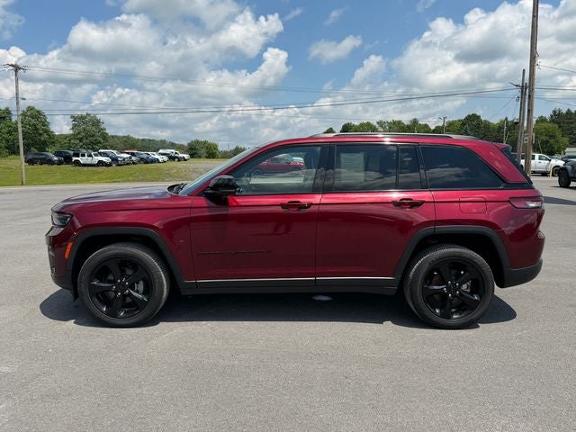 2023 Jeep Grand Cherokee Altitude 4x4