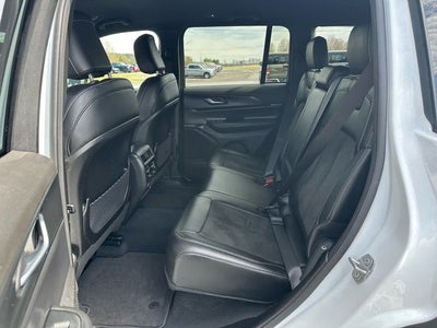 2025 Jeep Grand Cherokee Altitude 4x4