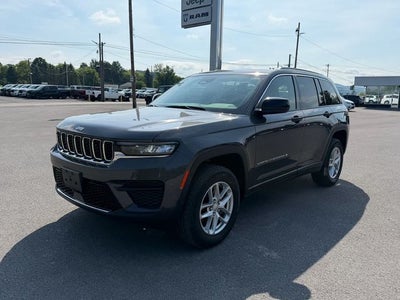 2024 Jeep Grand Cherokee Laredo X 4x4
