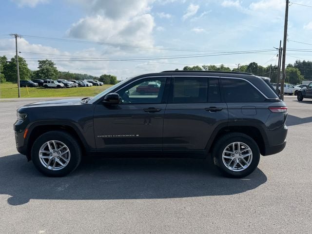 2024 Jeep Grand Cherokee Laredo X 4x4