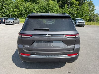 2024 Jeep Grand Cherokee Laredo X 4x4