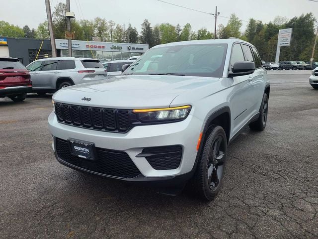 2023 Jeep Grand Cherokee Altitude 4x4