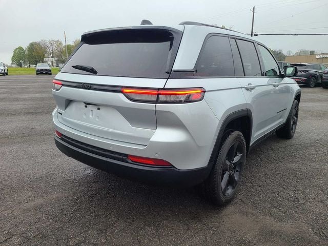 2023 Jeep Grand Cherokee Altitude 4x4