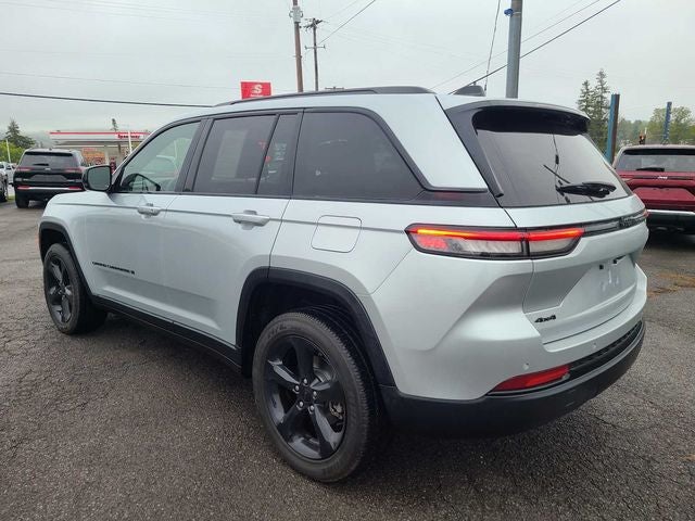 2023 Jeep Grand Cherokee Altitude 4x4