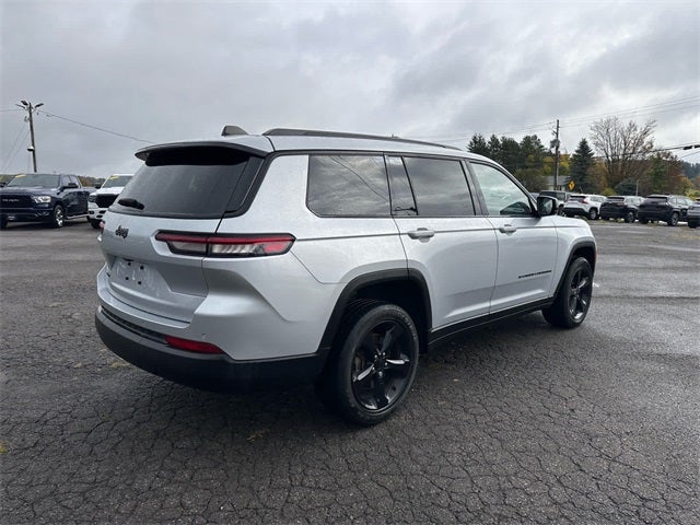 2023 Jeep Grand Cherokee L Altitude 4x4