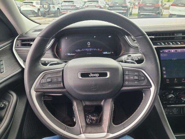 2023 Jeep Grand Cherokee L Limited 4x4