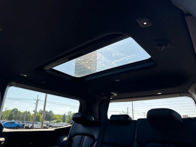 2022 Jeep Wagoneer Series III 4x4