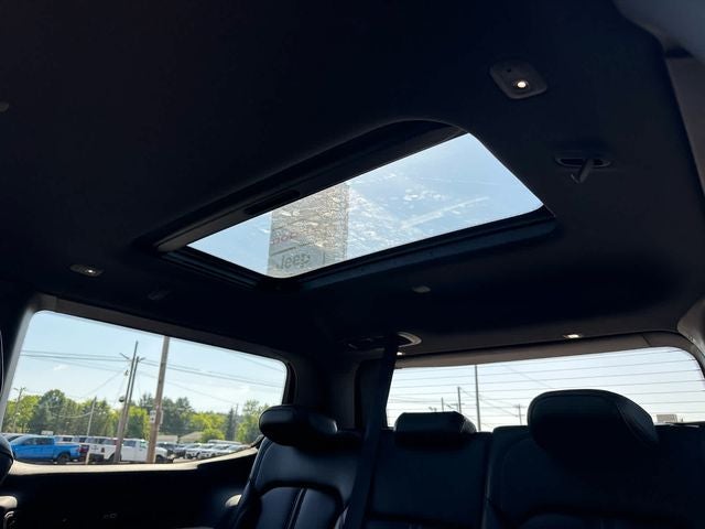 2022 Jeep Wagoneer Series III 4x4
