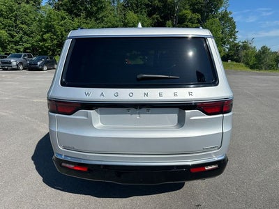 2022 Jeep Wagoneer Series III 4x4