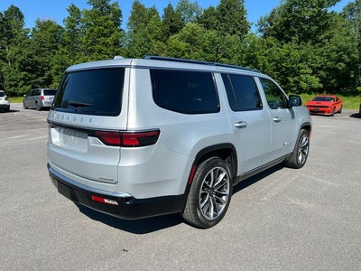 2022 Jeep Wagoneer Series III 4x4
