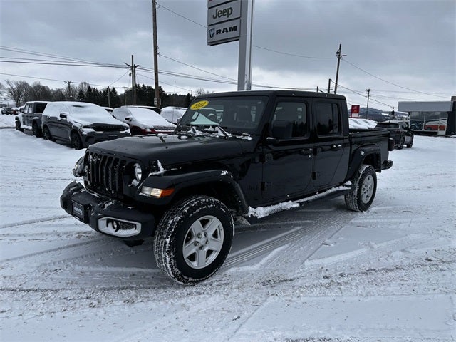 2022 Jeep Gladiator Sport S 4x4