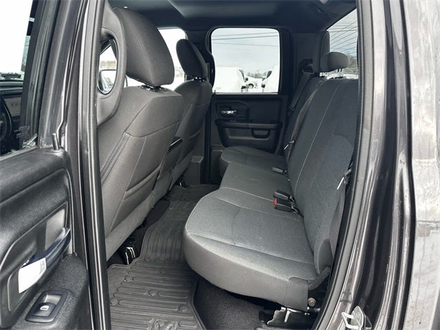 2022 RAM 1500 Classic Warlock Quad Cab 4x4 6'4' Box