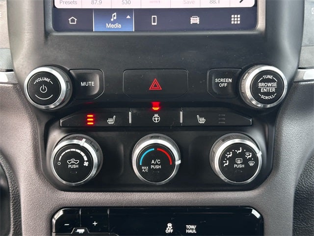 2023 RAM 1500 Big Horn Crew Cab 4x4 5'7' Box