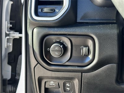 2022 RAM 1500 Big Horn Quad Cab 4x4 6'4' Box