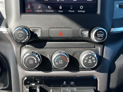 2019 RAM 1500 Big Horn/Lone Star Quad Cab 4x4 6'4' Box