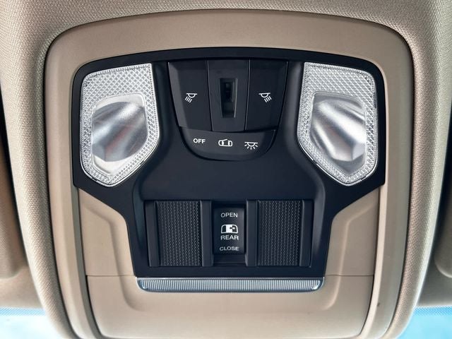 2019 RAM 1500 Big Horn/Lone Star Quad Cab 4x4 6'4' Box