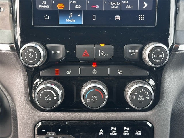 2025 RAM 1500 Big Horn Crew Cab 4x4 5'7' Box