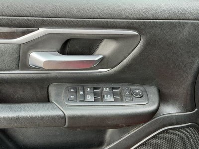 2020 RAM 1500 Big Horn Crew Cab 4x4 5'7' Box