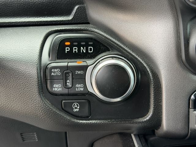 2021 RAM 1500 Big Horn Crew Cab 4x4 5'7' Box