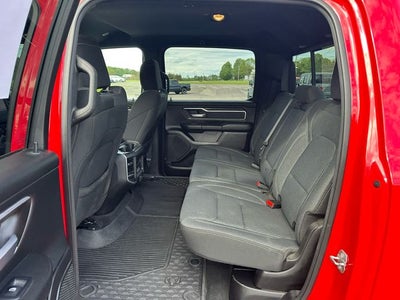 2022 RAM 1500 Big Horn Crew Cab 4x4 5'7' Box