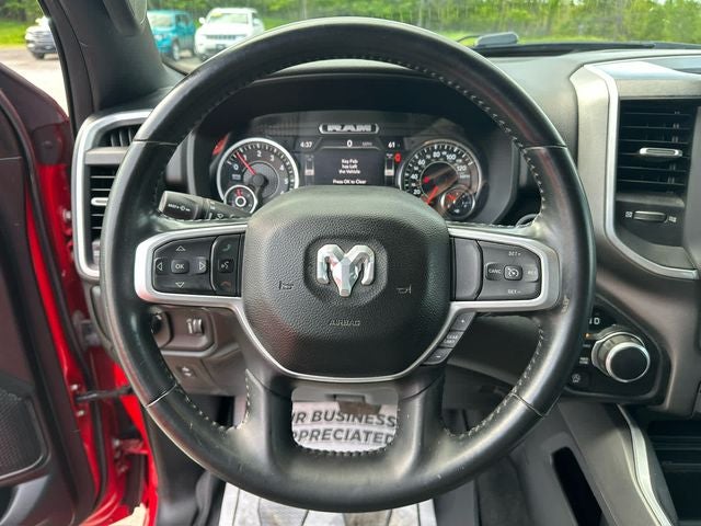 2022 RAM 1500 Big Horn Crew Cab 4x4 5'7' Box