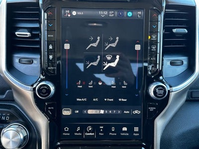 2022 RAM 1500 Laramie Crew Cab 4x4 5'7' Box