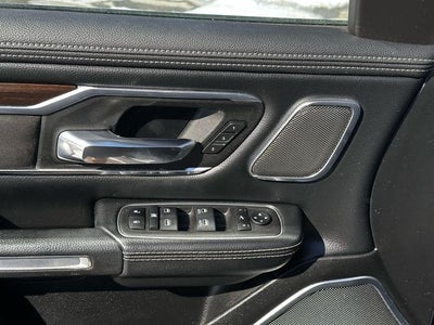 2022 RAM 1500 Laramie Crew Cab 4x4 5'7' Box
