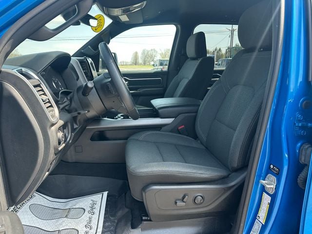 2024 RAM 1500 Big Horn Crew Cab 4x4 6'4' Box
