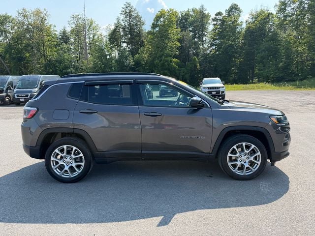 2022 Jeep Compass Latitude Lux 4x4