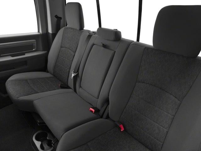 2017 RAM 3500 Big Horn Crew Cab 4x4 6'4' Box