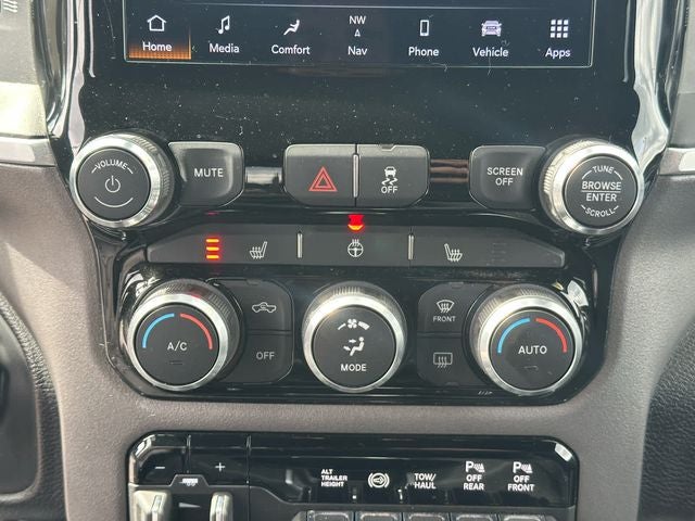 2022 RAM 2500 Big Horn Crew Cab 4x4 6'4' Box