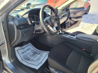 2023 Nissan Sentra SV Xtronic CVT