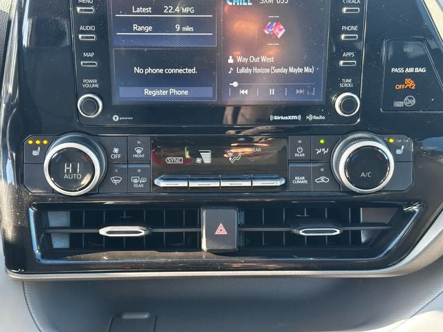 2022 Toyota Highlander XLE