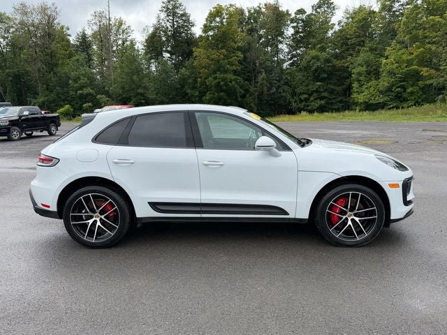 2022 Porsche Macan S