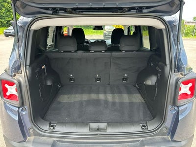 2023 Jeep Renegade Latitude 4x4