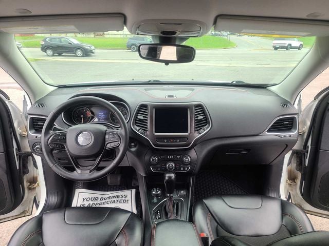 2022 Jeep Cherokee Trailhawk