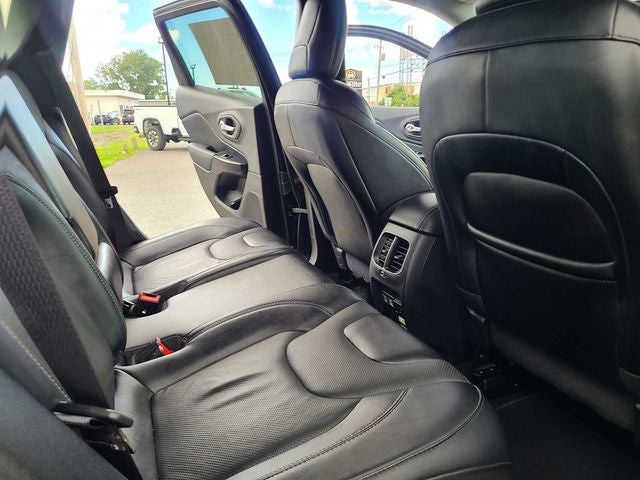 2023 Jeep Cherokee Altitude