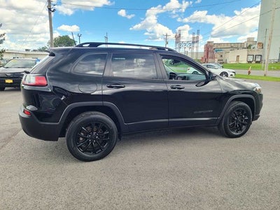 2023 Jeep Cherokee Altitude