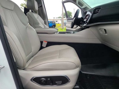 2023 Jeep Wagoneer Base