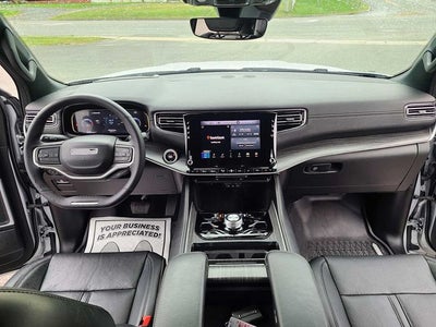 2023 Jeep Wagoneer Series III