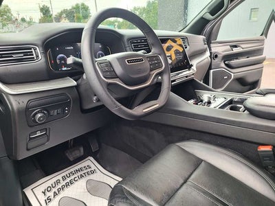 2023 Jeep Wagoneer Series III