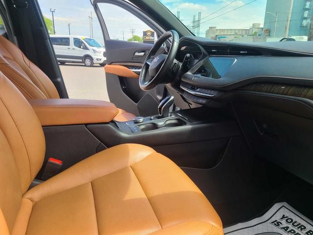 2023 Cadillac XT4 Sport