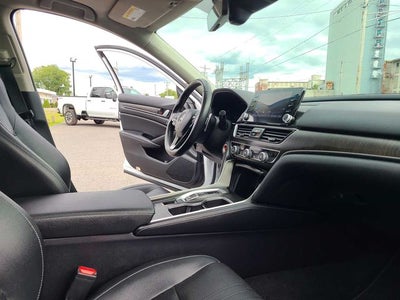 2022 Honda Accord Touring 2.0T
